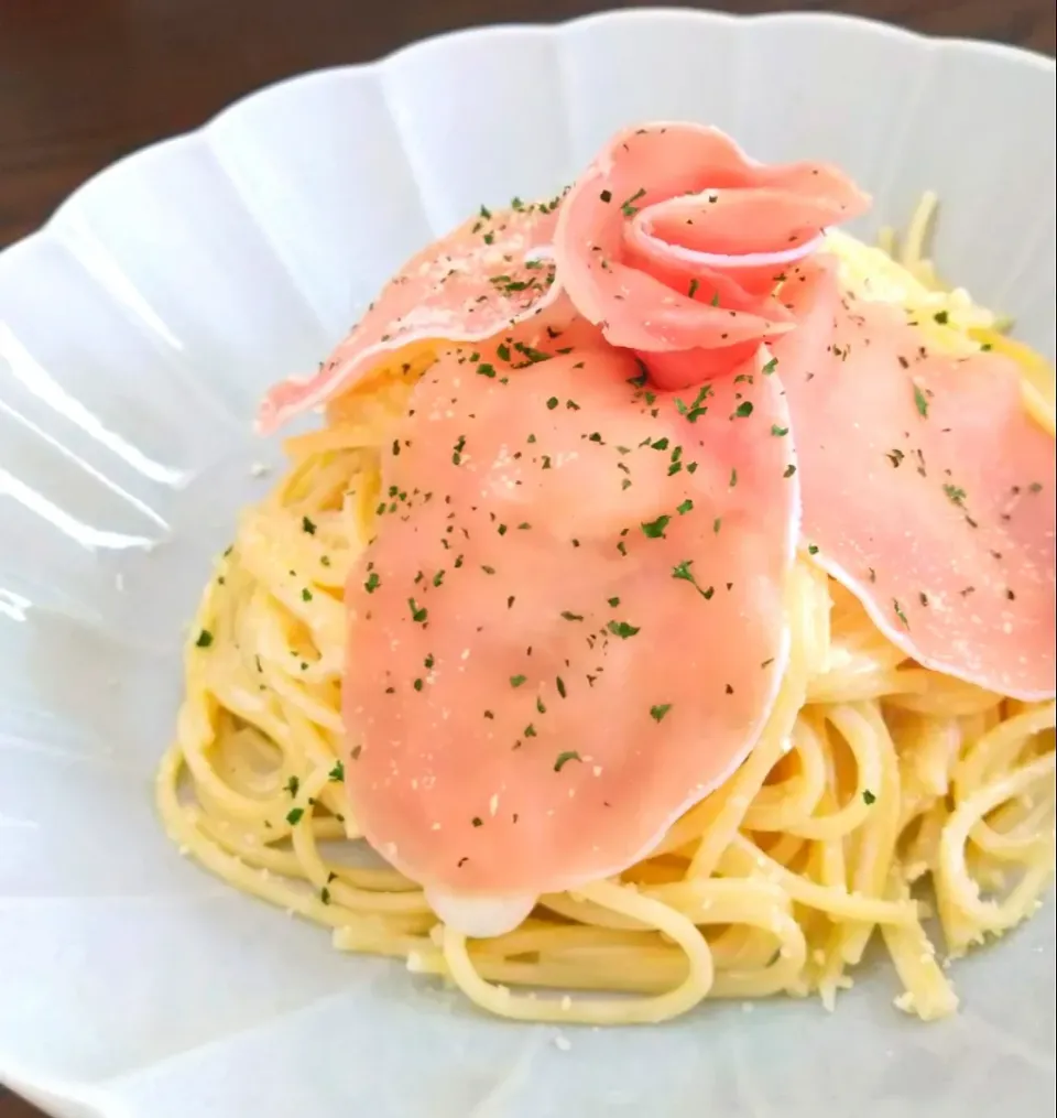 生ハムのレモンクリームパスタ🍋|じょうさん