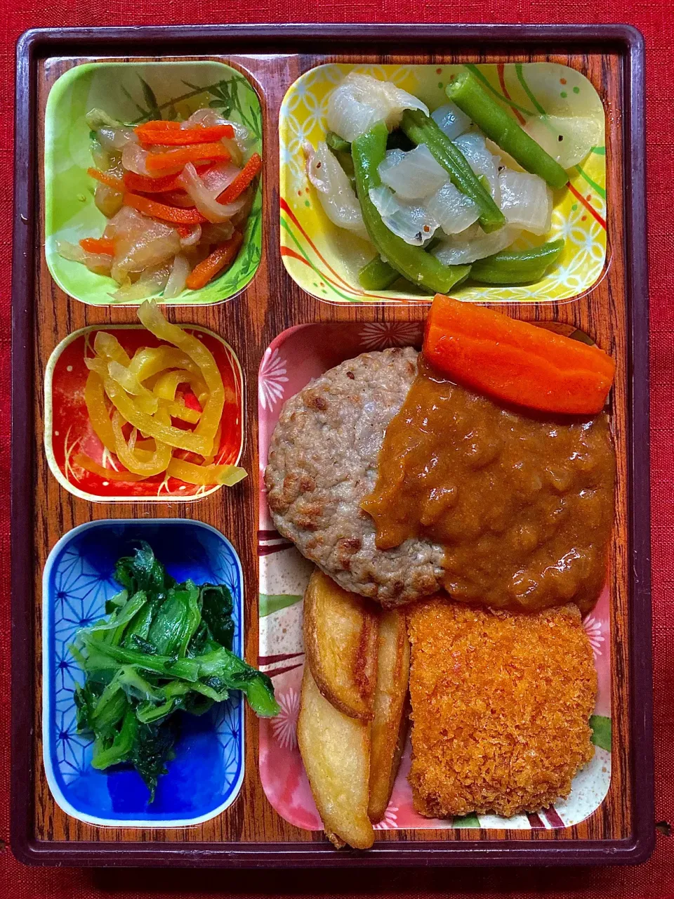 Snapdishの料理写真:お昼🍱|Kojiさん