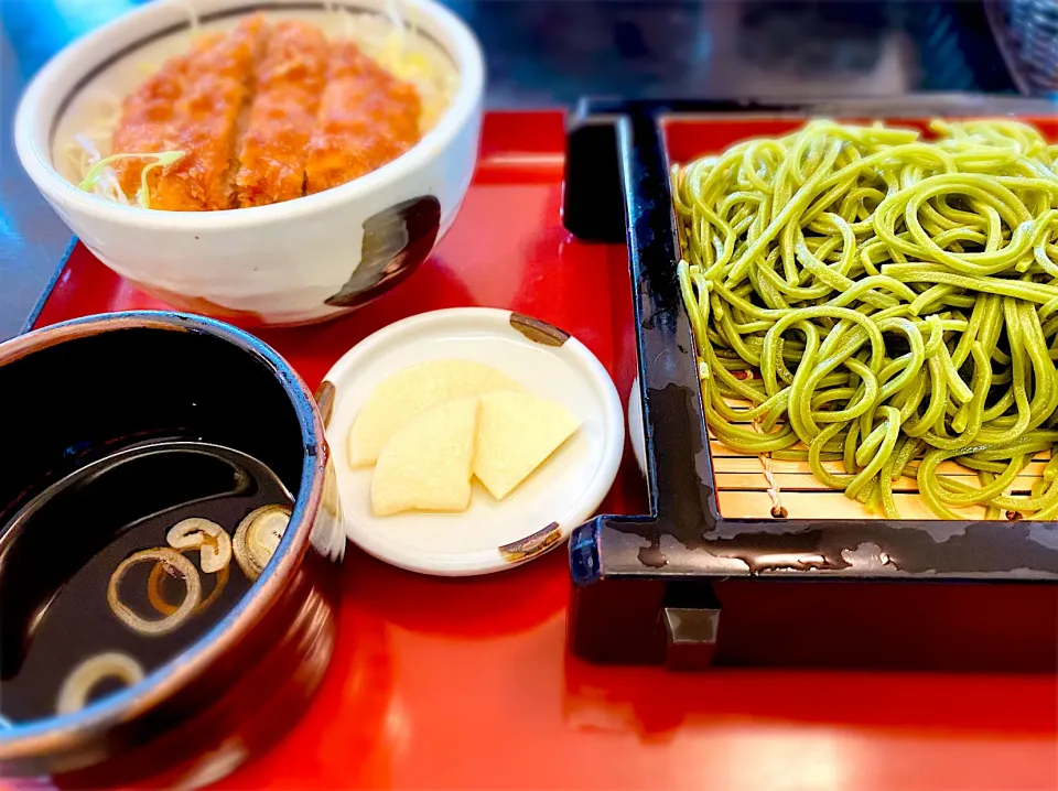 ヒレカツ丼と茶蕎麦|白子舞茸さん