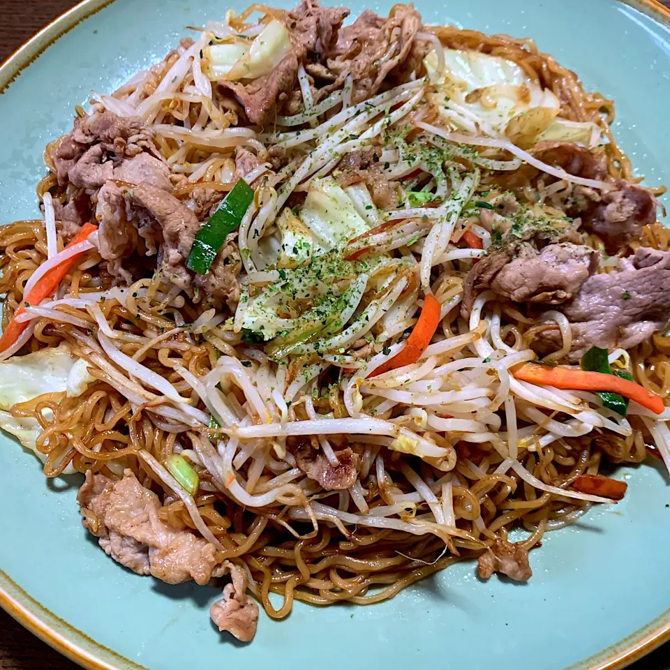 あの日清焼きそば袋麺をボリュームアップ^_^|きよっさんさん