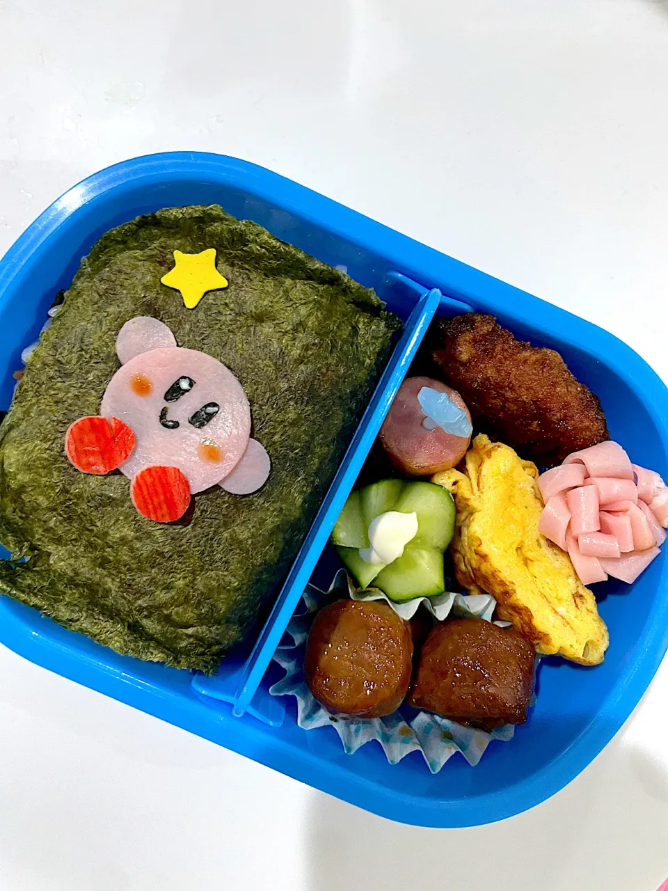 年中弁当🍱カービィ|mari＊yuakitoさん