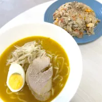 Snapdishの料理写真:味噌カレー牛乳ラーメン＆鮭炒飯|おいもさん