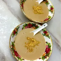 Snapdishの料理写真:Sweet and creamy peanut soup dessert|Jocelyn SETさん