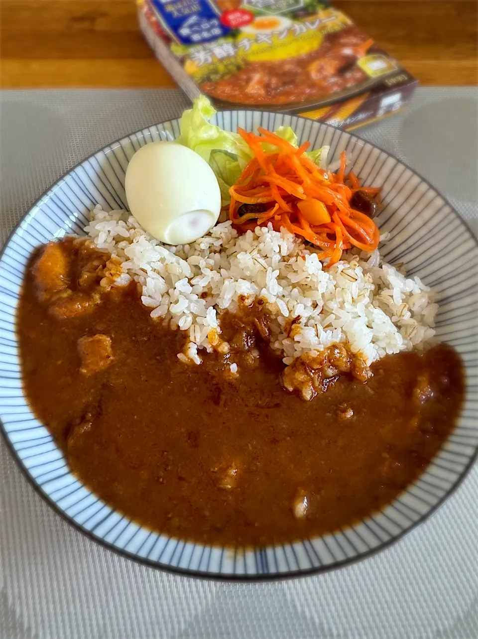 Snapdishの料理写真:名店の味レトルトカレー（SPICY CURRY 魯珈）|morimi32さん