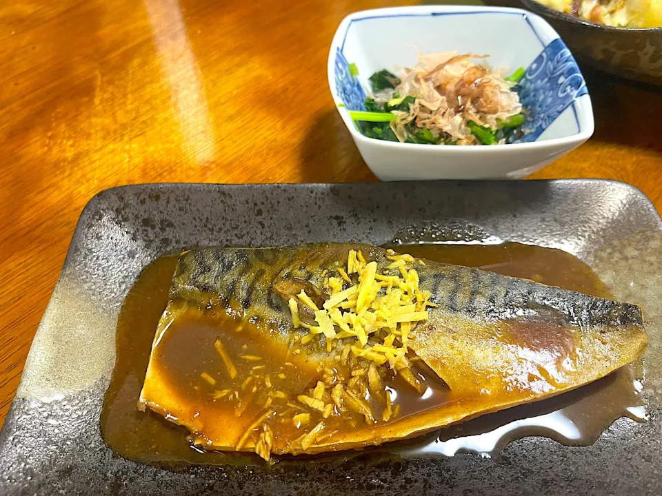 Snapdishの料理写真:鯖味噌煮|さんだーさん