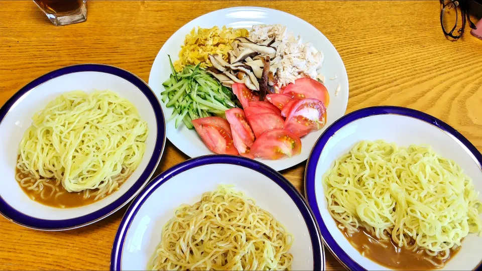 冷やし中華胡麻ダレなのでササミほぐぼぐ|ぽんしきさん