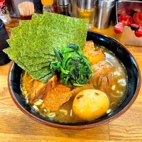 Snapdishの料理写真:横浜家系ラーメン|DjKen02さん