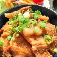 Snapdishの料理写真:豚バラチャーシュー丼|Cherry'sさん