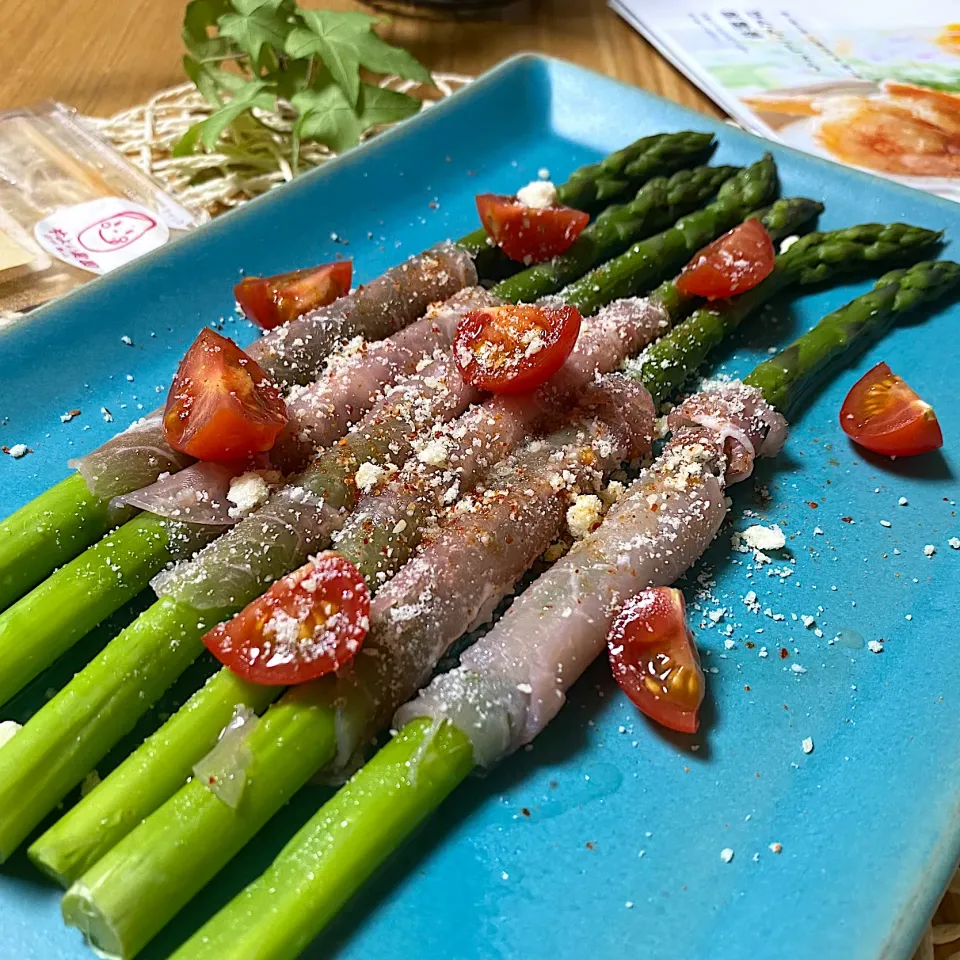 まるまさんの料理 グリーンアスパラの生ハム巻き🍾|sakurakoさん