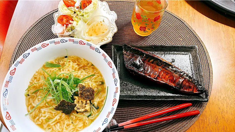 カムジャ麺定食|ゆうかさんさん