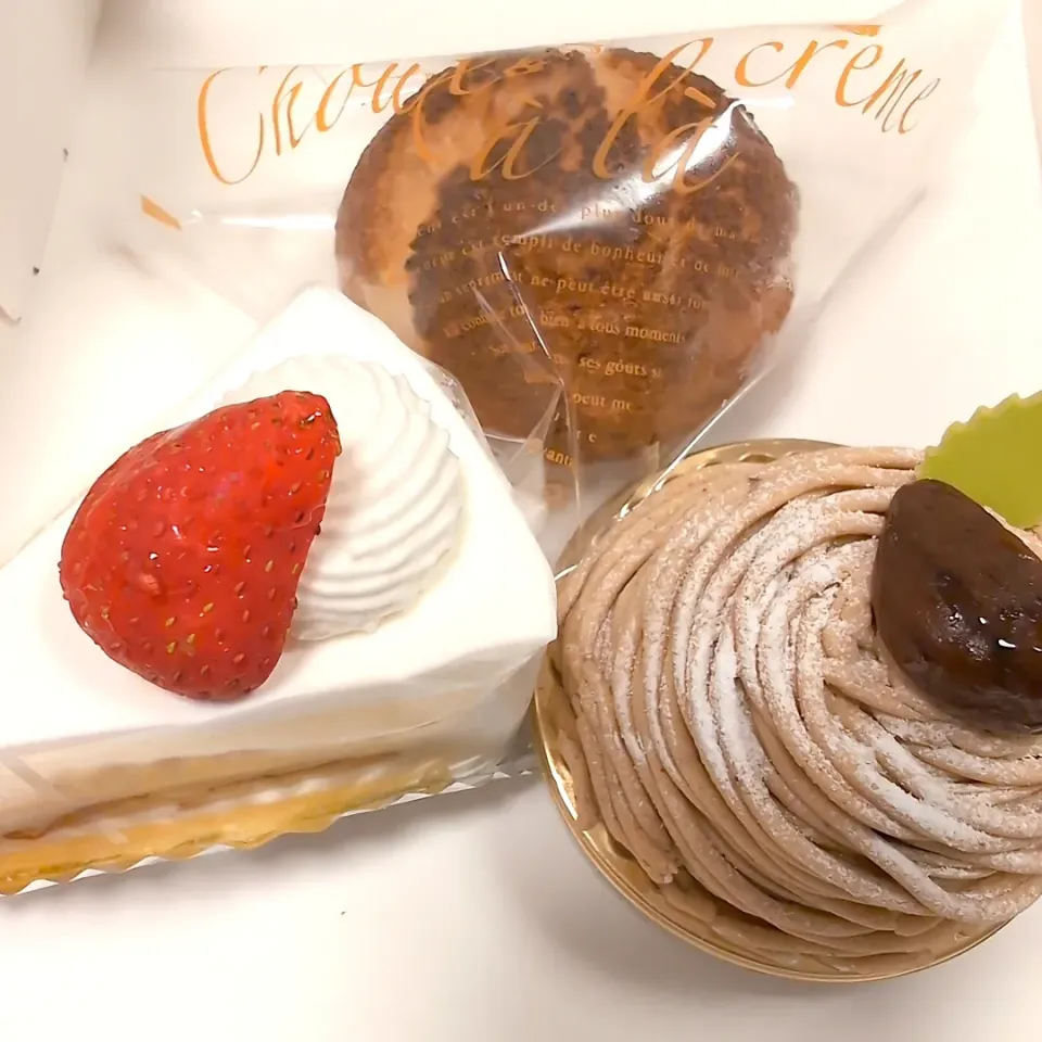 ㊗私㊗／my　birthday／ダンディくんからのプレゼント🍰／モンブラン・ショートケーキ・シュークリーム|チョコさん