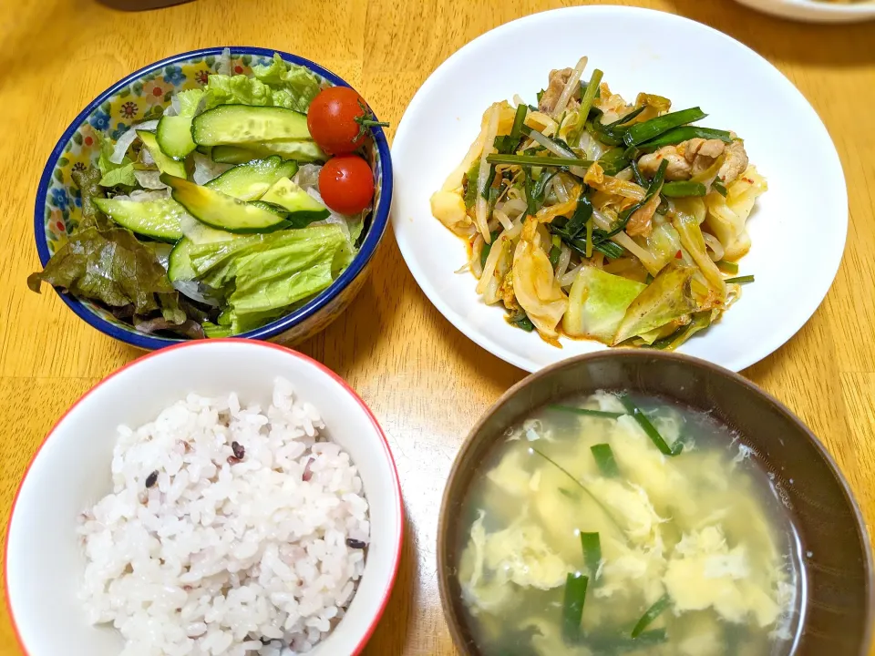 Snapdishの料理写真:豚キムチ定食|きなこもちさん