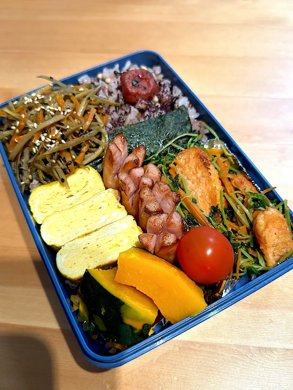 お弁当|メガネおばさんさん