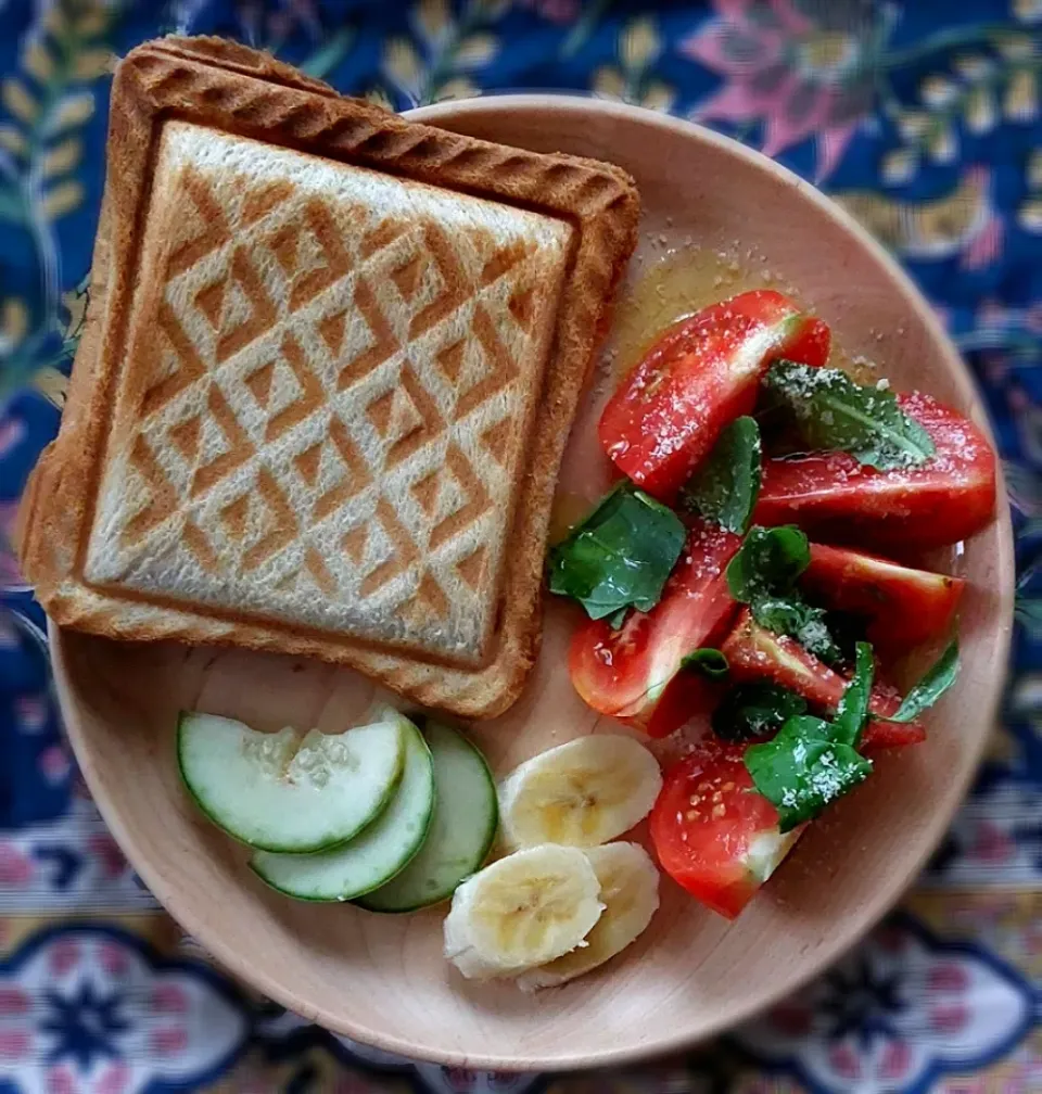 ホットサンド🥪バナナ＆チーズマヨ|きつねさん