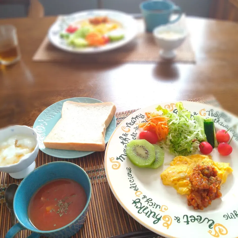 Snapdishの料理写真:朝ごはん🌅！|まめころさん