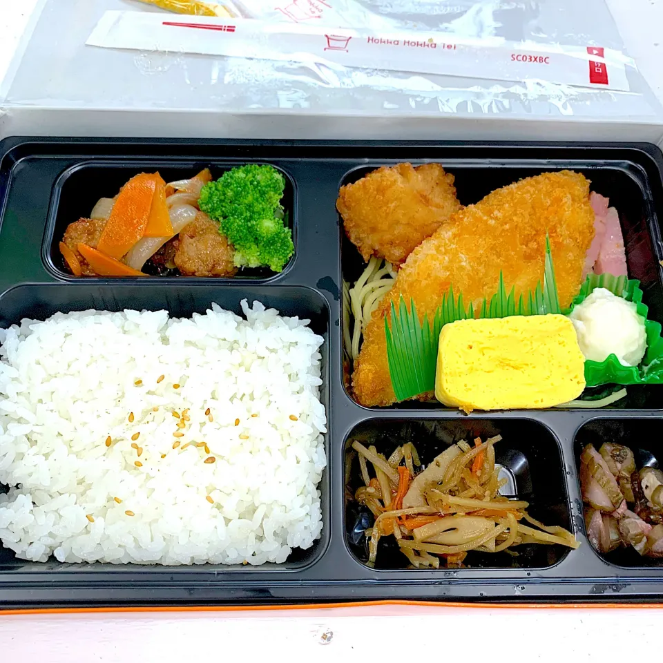 今日のお弁当‼︎ 9 June|Yoshinobu Nakagawaさん