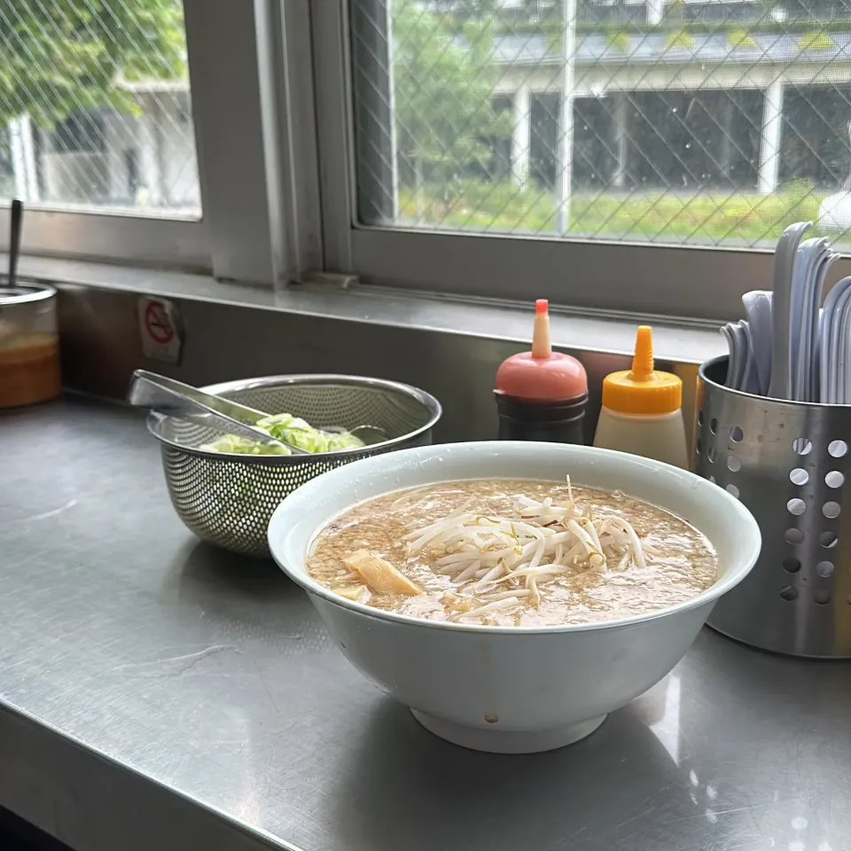 Snapdishの料理写真:ラーメン|Hajime Sakaiさん