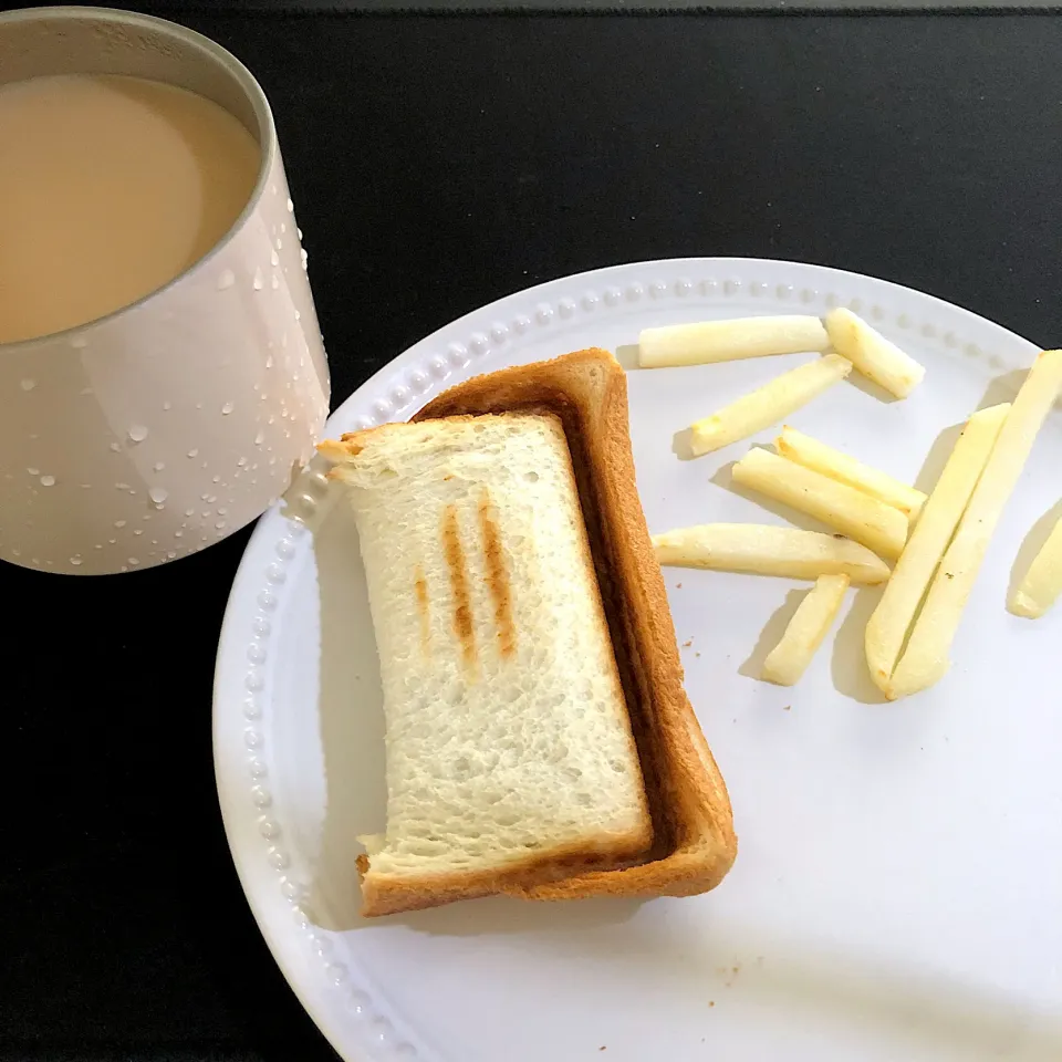 14:31 ホットサンド|へれ子さん