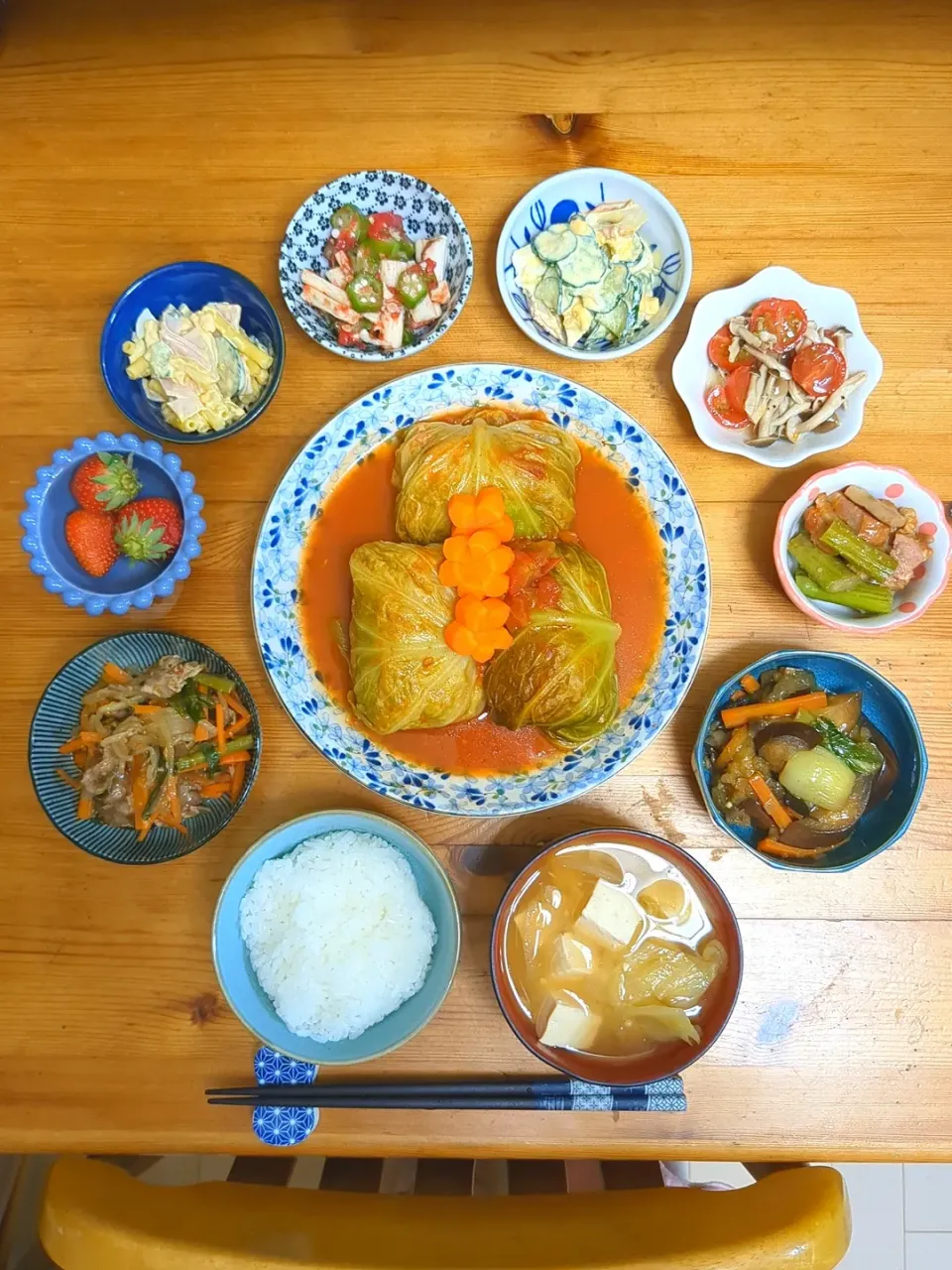 晩ごはん🍴ロールキャベツ🥬|まゆめろさん