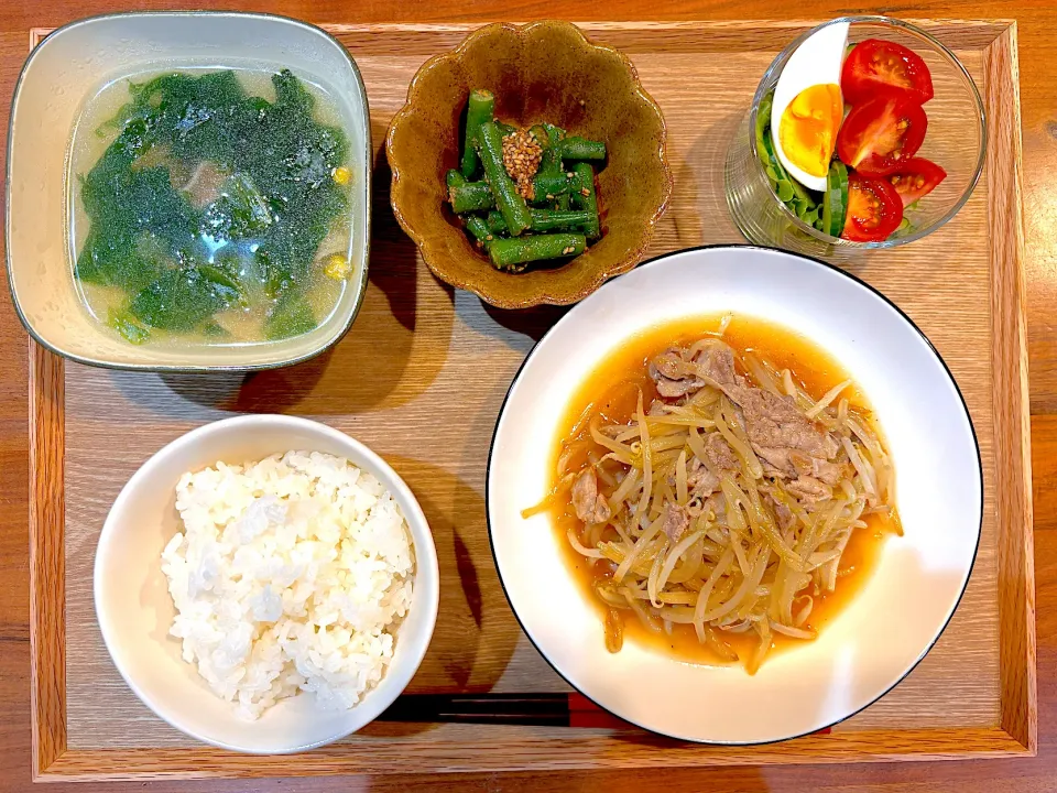 今日の夜ご飯(もやし炒め、いんげんの胡麻和え、レタスベーコンスープ)|cocomikaさん