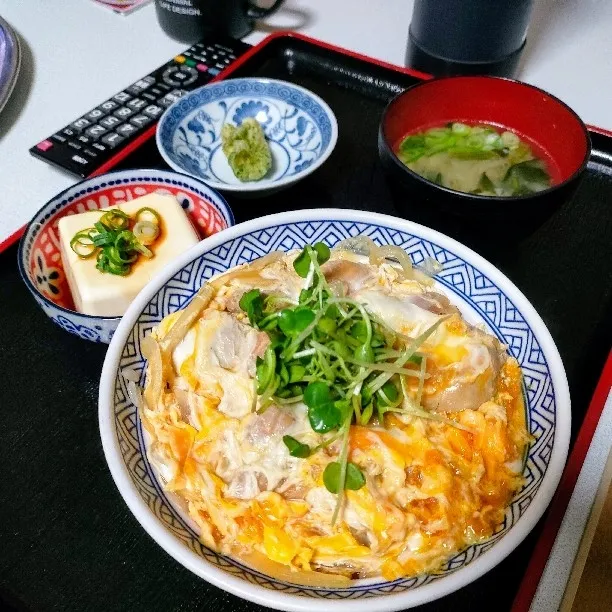 親子丼、大盛りつゆだく。|ariyo4200さん