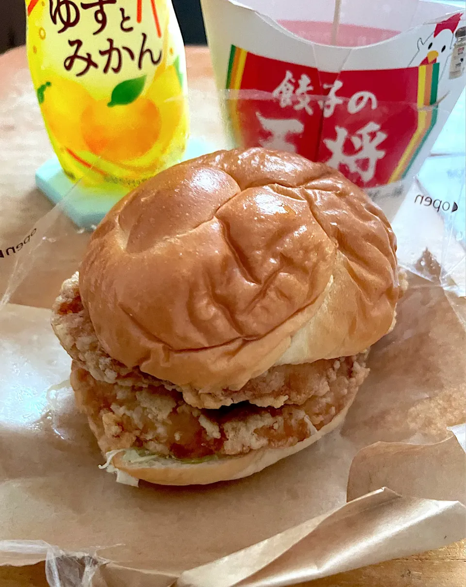 タッタアゲサンド🍔　からあげくん|るみおんさん