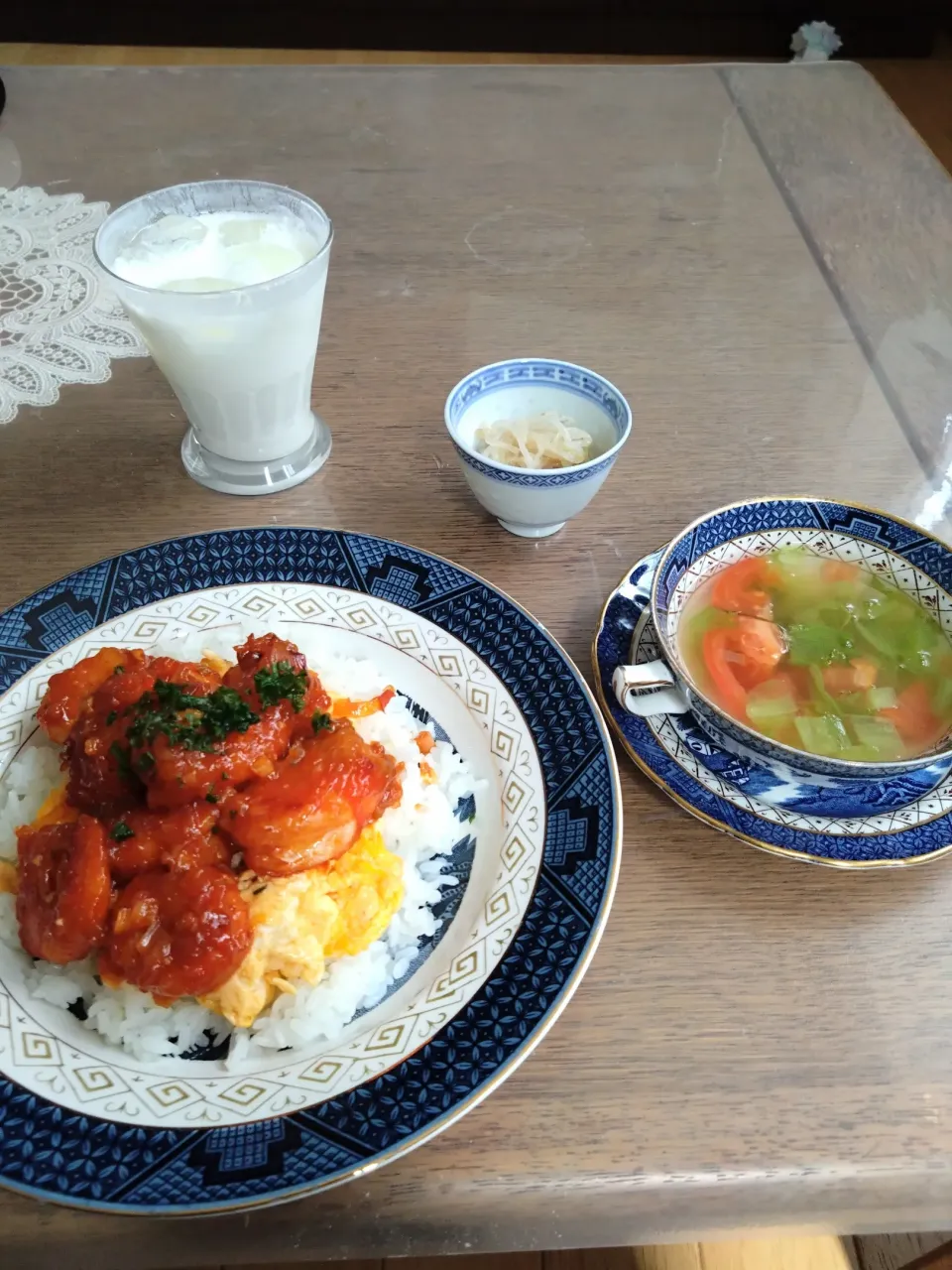 エビチリ丼|chizukoさん