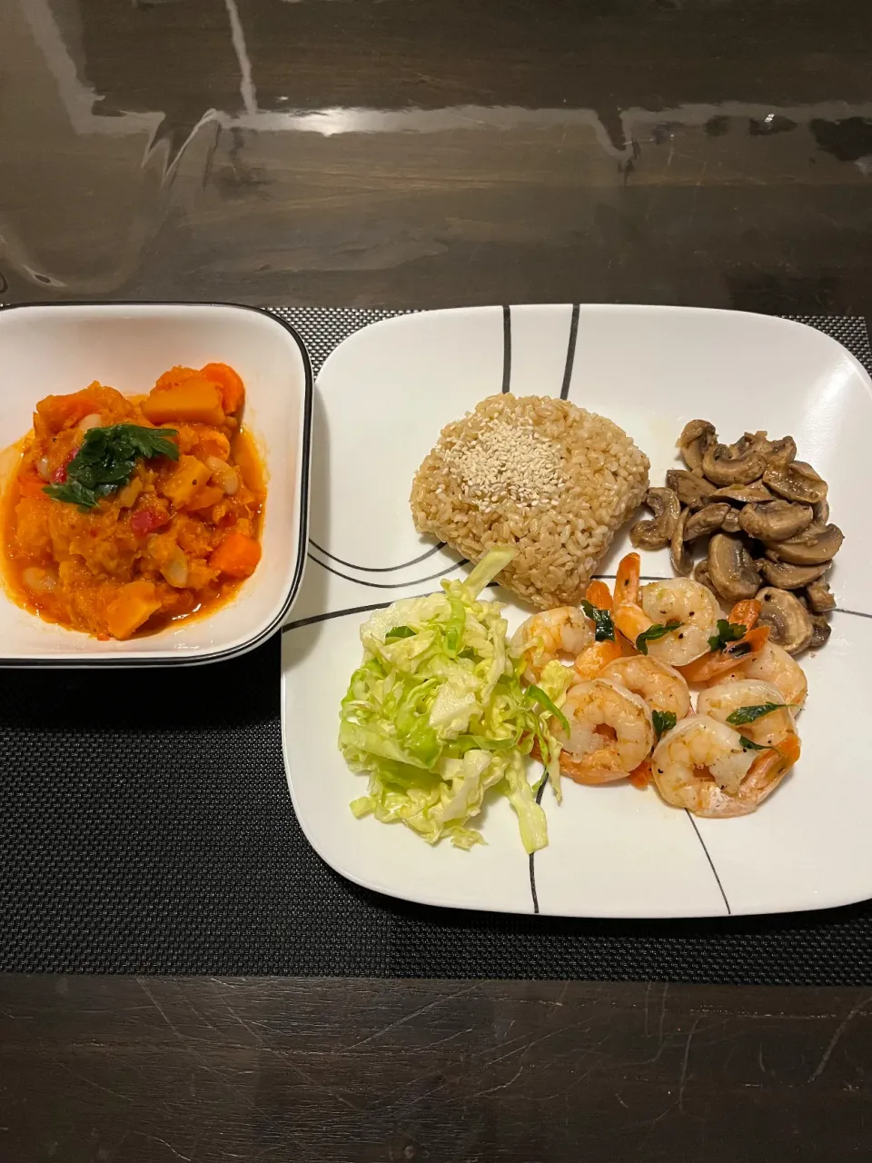 Garlic butter shrimp and mushroom⭐️butternut soup|Lunaさん