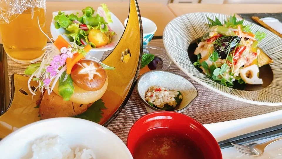 鰤のしょうが煮　冷製豚しゃぶ|トモロヲさん