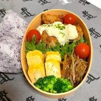 Snapdishの料理写真:チキン南蛮弁当|つーたんさん