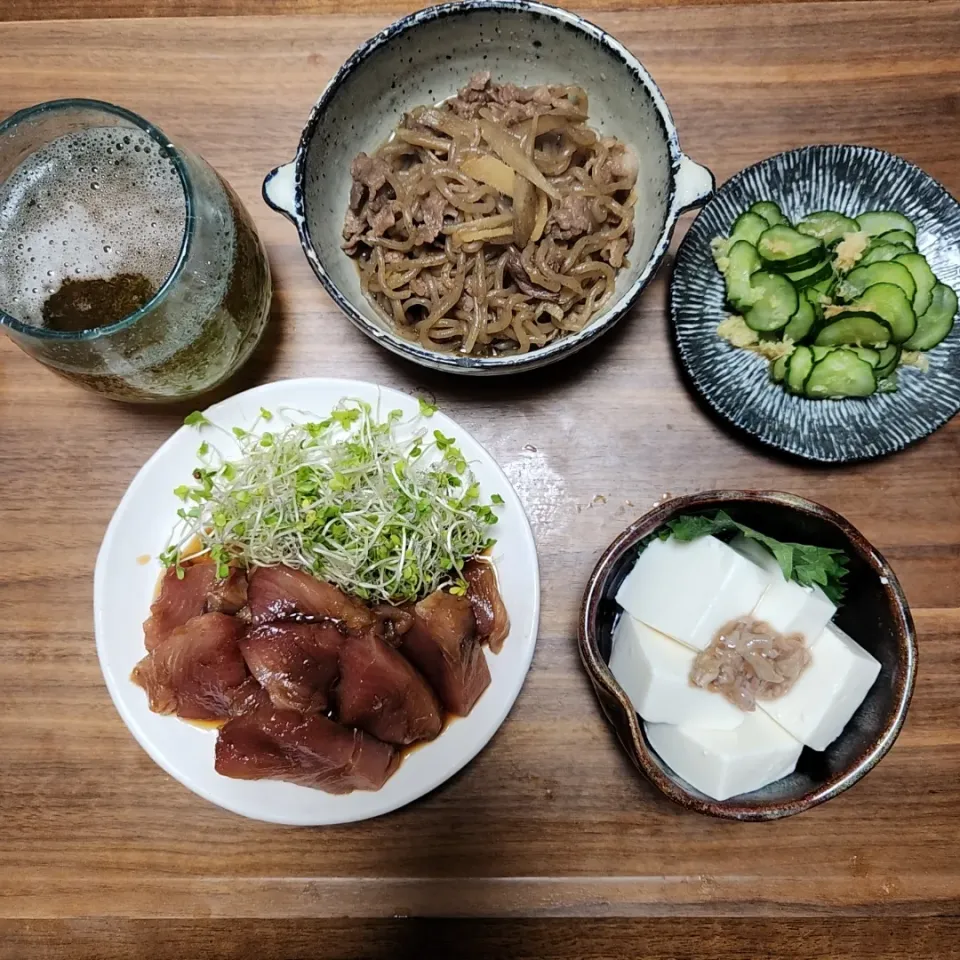 20240613
生メバチマグロの漬け
牛肉牛蒡白滝の炒め煮
お豆腐の酒盗乗せ
胡瓜のぬか漬け|noccoさん