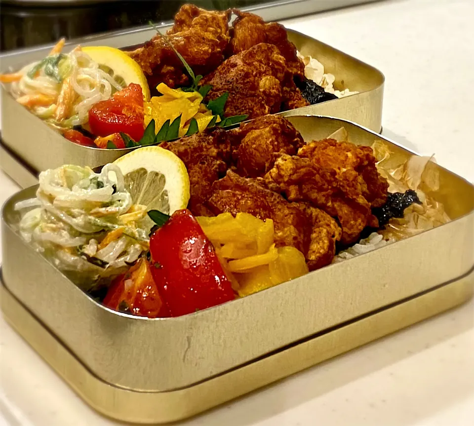 わが家の働く男弁当　　　　　　　　　　　　　　　　　カレー粉混ぜ込みした唐揚げ弁当|kimikimi❤kitchenさん