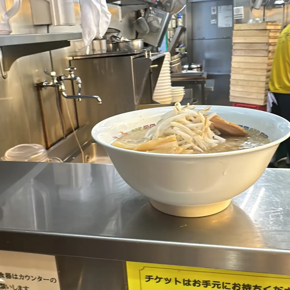 Snapdishの料理写真:ラーメン|Hajime Sakaiさん