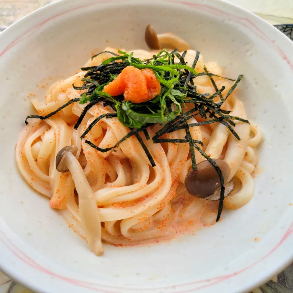 三島のあかりでクリーム明太稲庭うどん

牛乳とバターで作るよ☺️

もったいないから
トッピングだけかねふくのチューブ明太子
ちょっとのせ|みるくここあさん