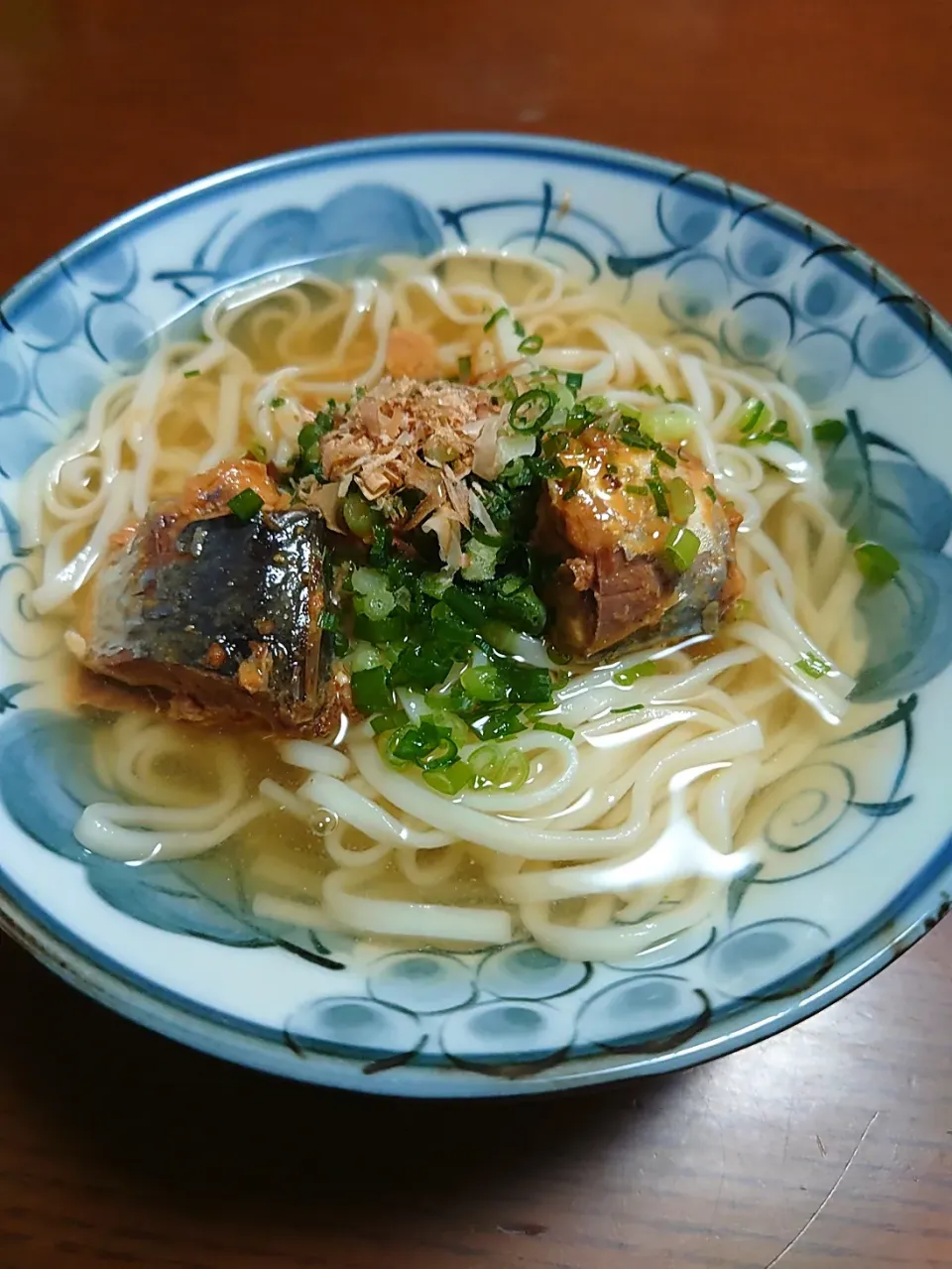 サバ缶うどん|ぱやさん