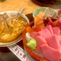 Snapdishの料理写真:船橋市場丼|juneshunさん