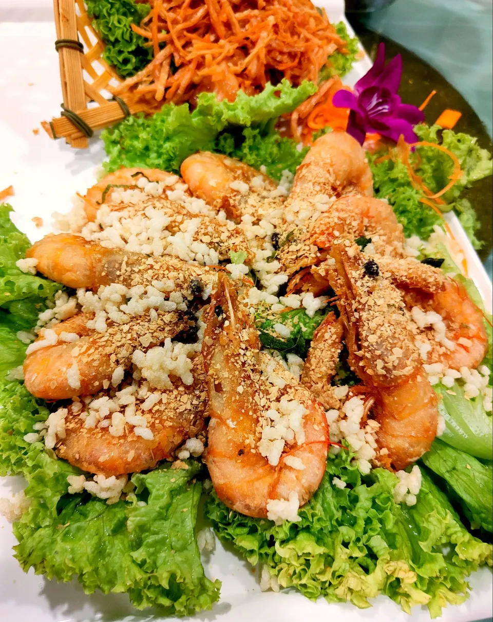 Deep Fried Prawn With Crispy Rice|kellymyliana_tew@yahoo.com.sgさん