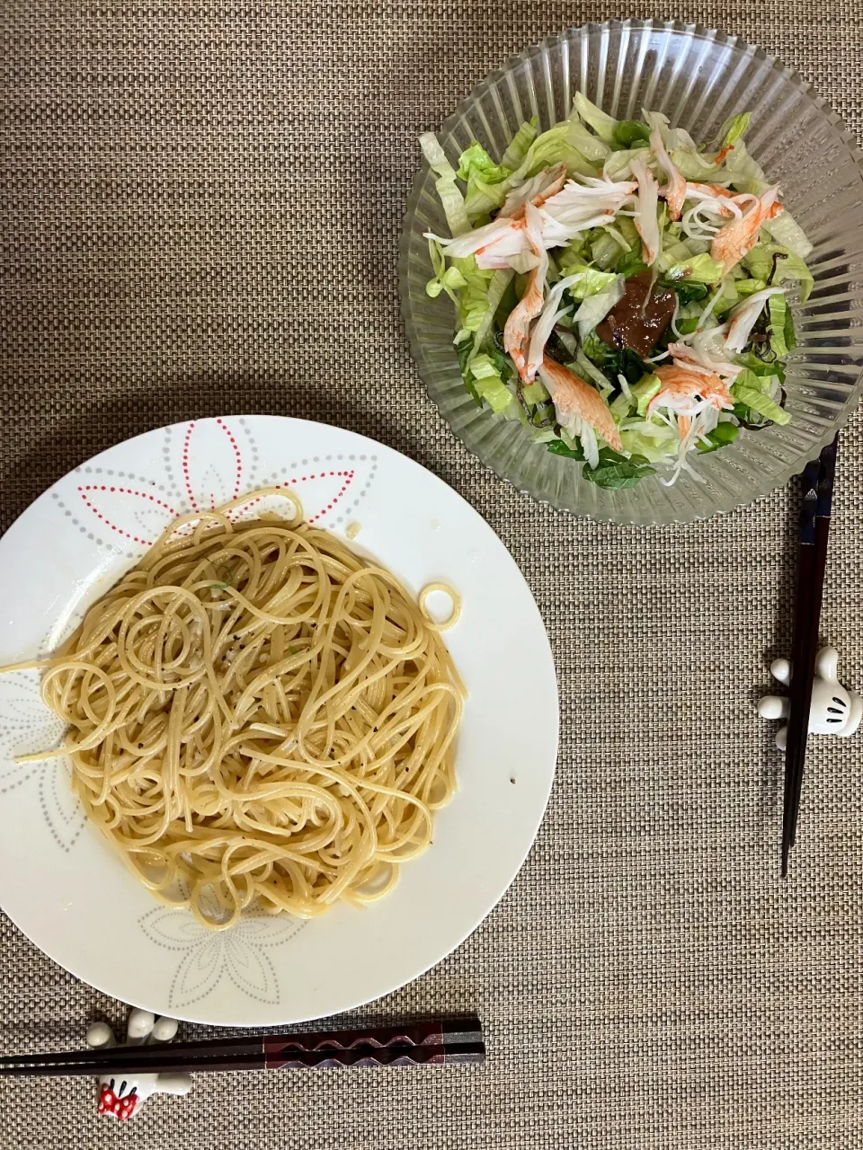 休みのお昼ご飯|かっちさん