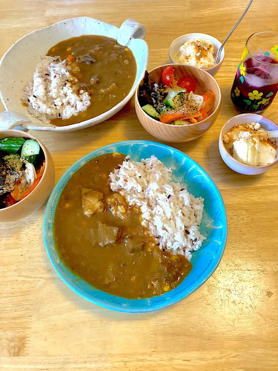 牛すじカレー🍛 隠し味に粒みそ。|さくたえさん