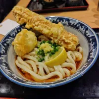 東京駅うどん|ナッキーさん