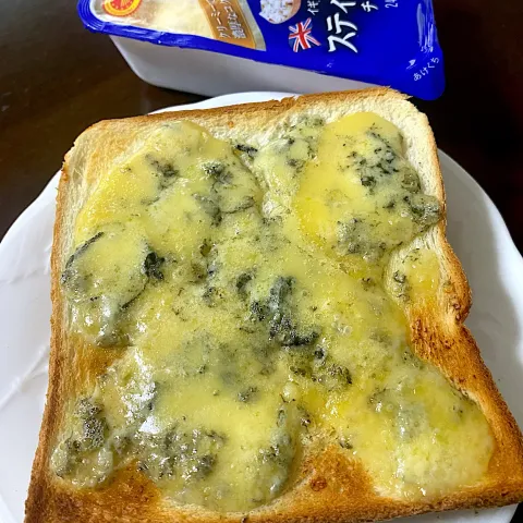 「スティルトン」を使ってみたSnapdishの料理・レシピ写真:スティルトンチーズトースト