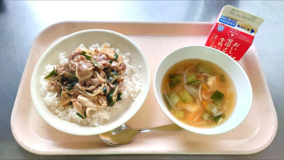 Snapdishの料理写真:今日の給食(6/18)|えっちゃんさん