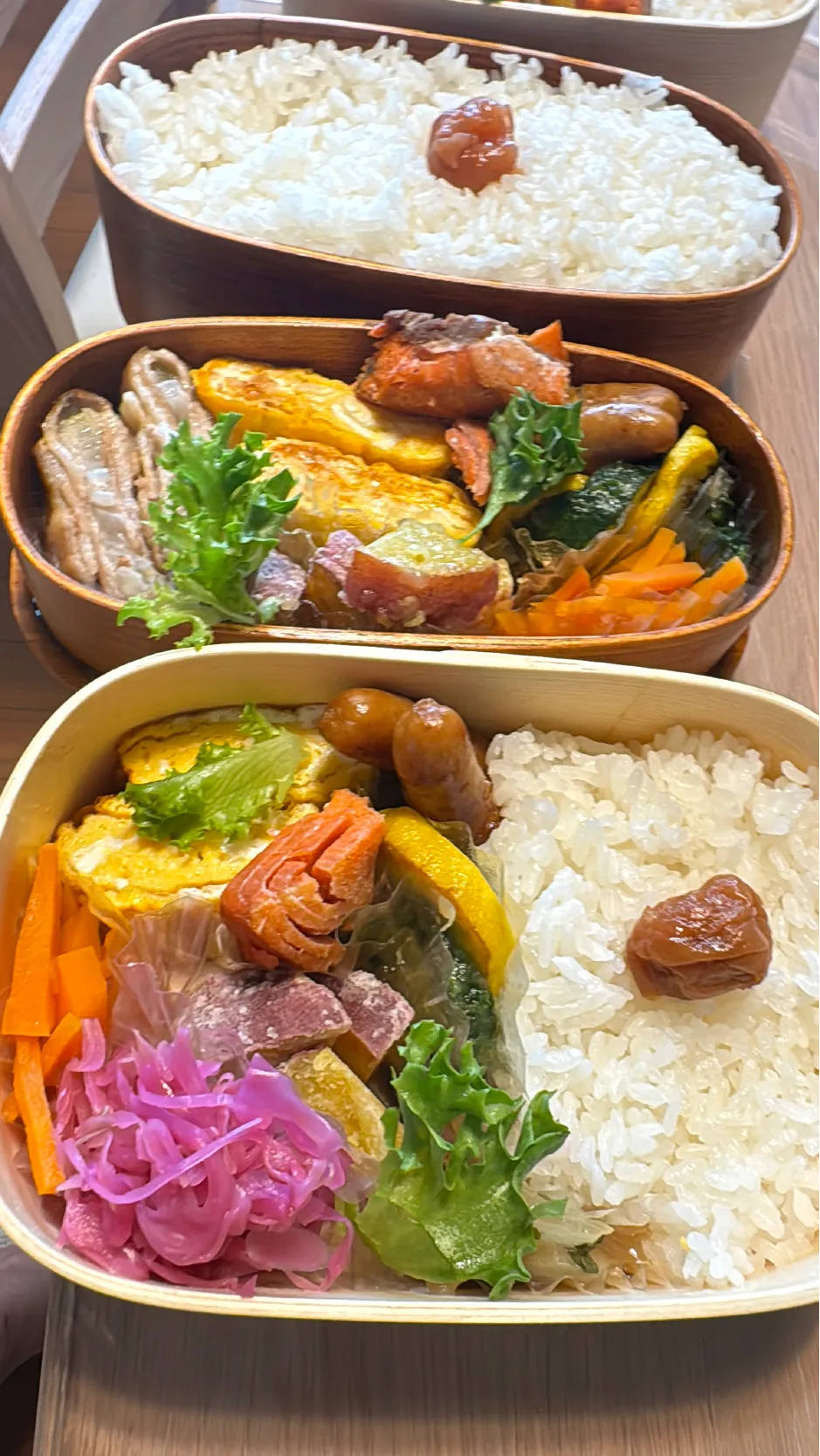 豚バラの玉ねぎ巻き弁当🍱|ふみふみさん