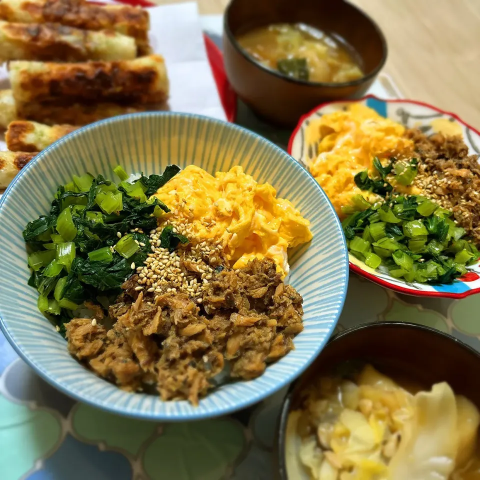 サバ缶で三色丼♬|panchiさん