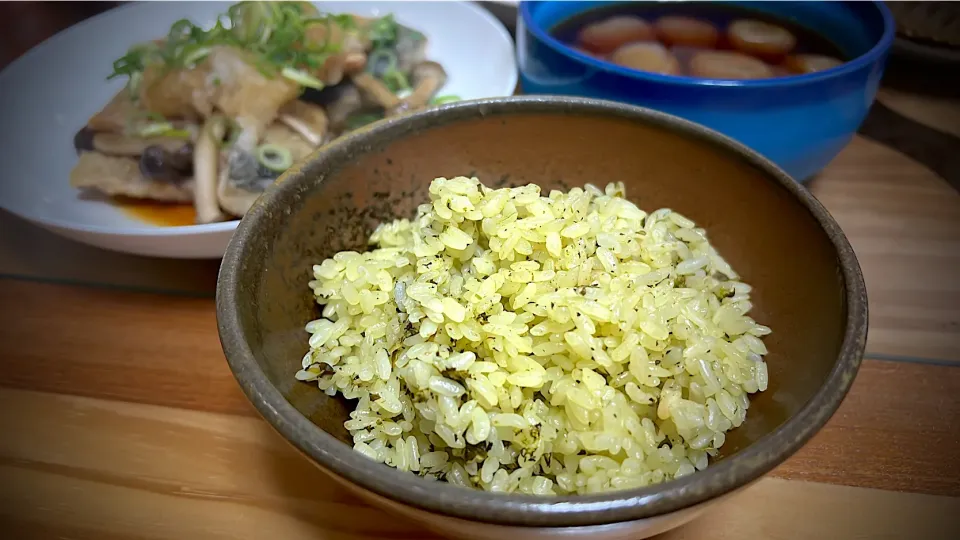 お茶香るご飯🍵|えみりんさん