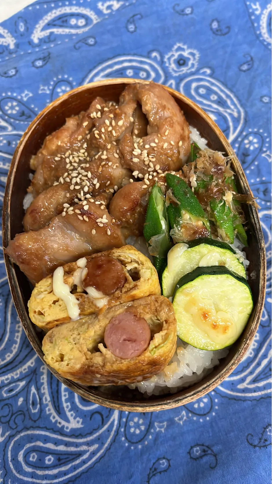 Snapdishの料理写真:鶏ももオイスター、オクラの梅あえ、ズッキーニチーズ焼き、とんぺい焼き風|ちあぽんさん