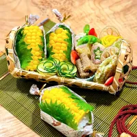 とうもろこしおにぎり弁当