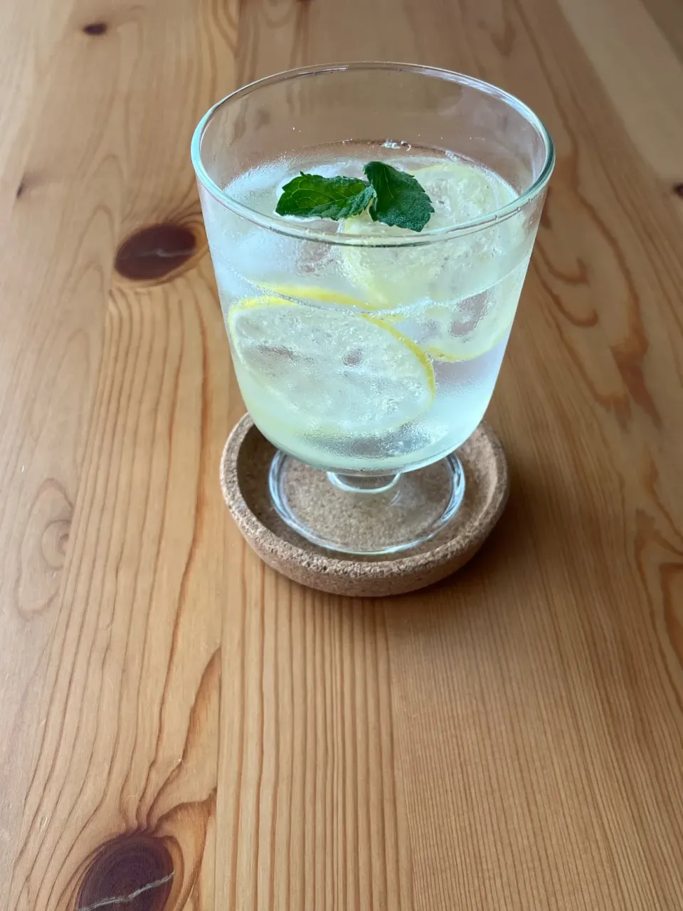 レンジで即席レモンシロップ🍋炭酸割り🍹|えりママさん