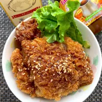 Snapdishの料理写真:エスニック風チキンソースカツ丼