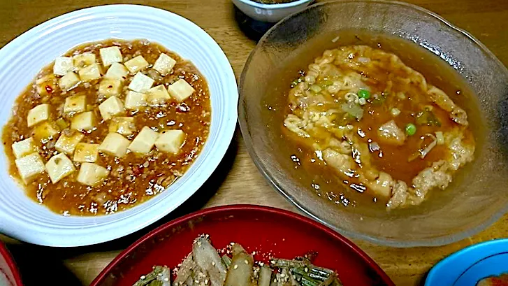 お中元のレトルト中華 麻婆豆腐とかに玉 温めて盛り付けたから一応手料理で😅|🐈⸒⸒⸒⸒つるのダンス🐈🐾さん